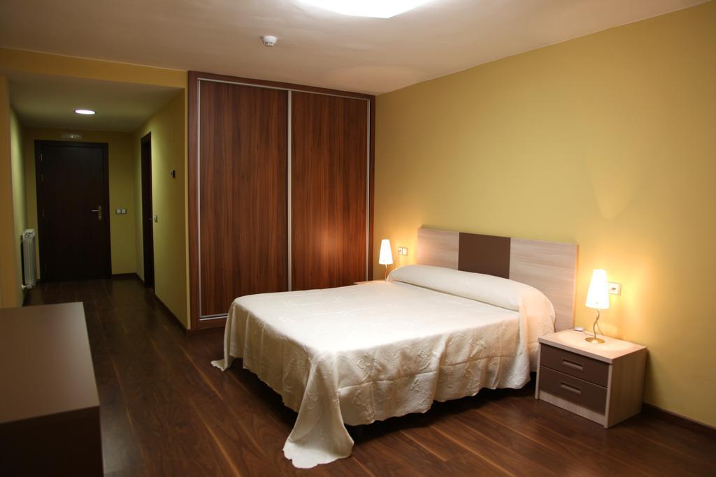 Hotel Santuario De Sancho Abarca Tauste Room photo